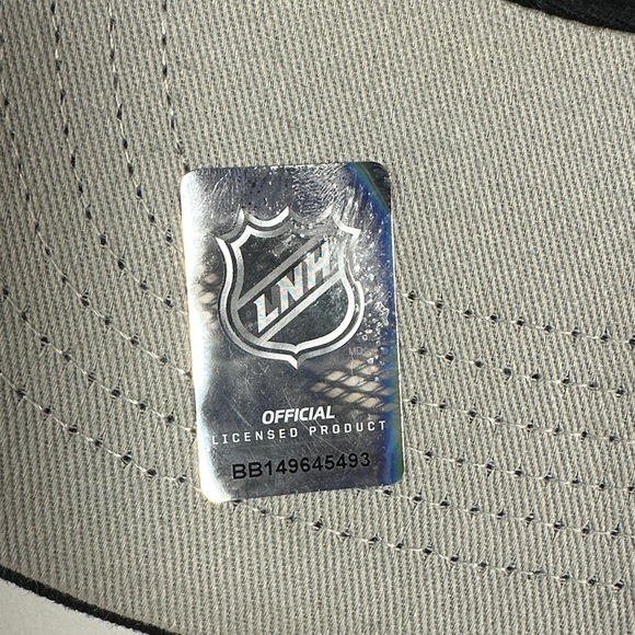 47 Brand Boston Bruins Hockey  NHL Official  Black Snap Back - Picture 9 of 13